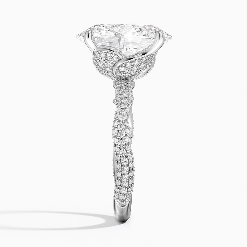 5.75 Karat Oval Kesim Hidden Halo Tasarım Tektaş Laboratuvar Pırlanta Yüzük - Sorrento